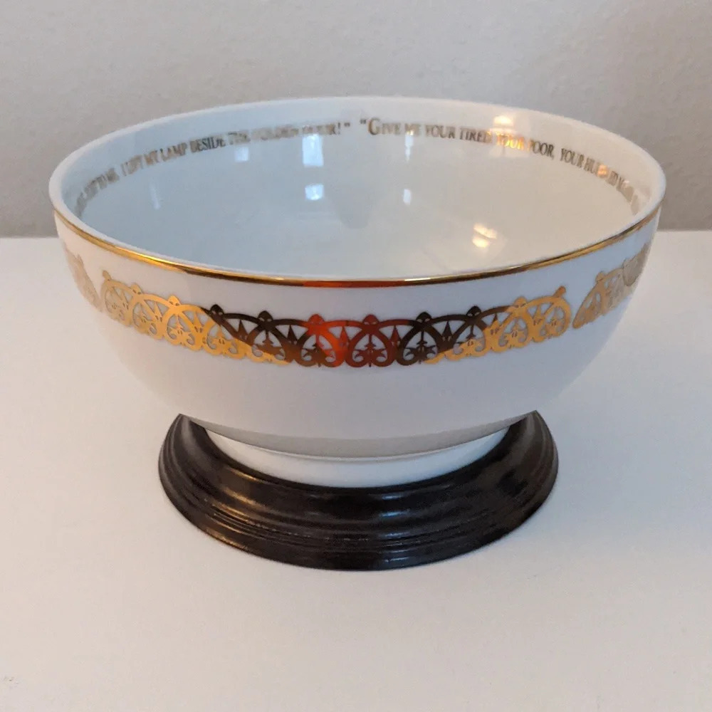Statue Liberty Bowl 1985 Ceramic Torch Flame  Wood Base Olympics Vtg Avon